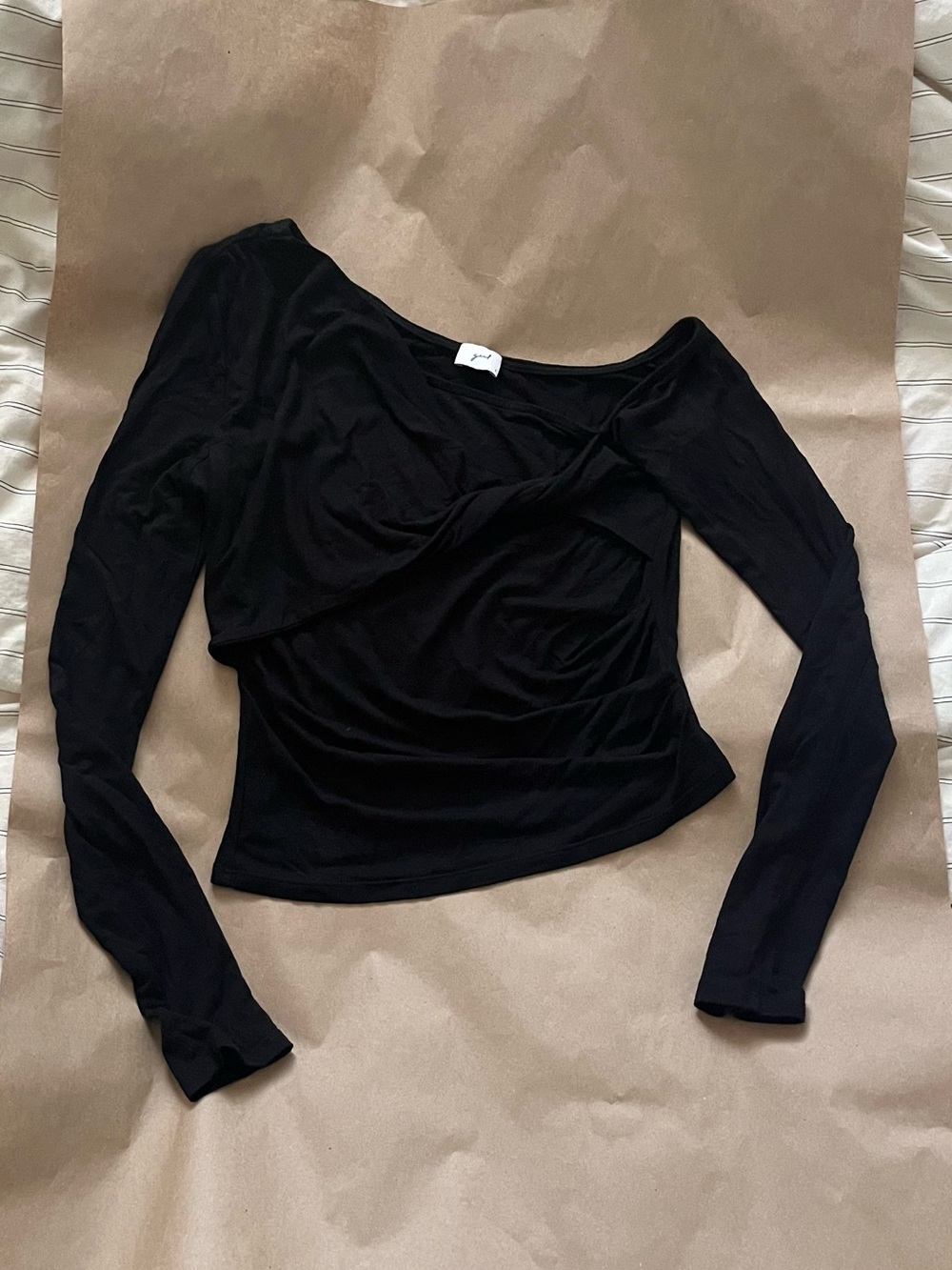 Geel Black Asymmetrical Long sleeve Top